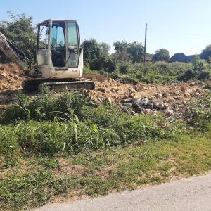 USLUZNO RUSIMO STARE OBJEKTE