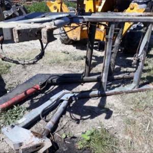 Utovarivač za MF 3065