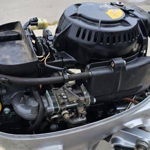 Vanbrodski motor Honda BF20