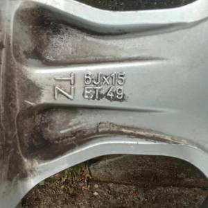 Zimske gume set sa Intra 15" alu felgama