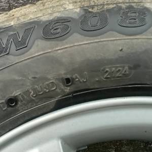 Zimske gume set sa Intra 15" alu felgama