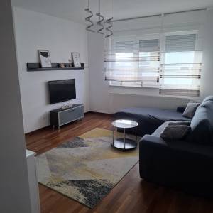 AKTIVAN Postavljen: 17.02.2026. | Osijek Stan Osijek (Retfala), 47m2,