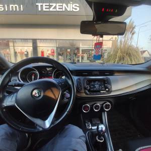 Alfa Romeo Giullietta