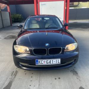 BMW E87 118d