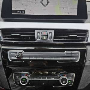 BMW X2 18i sDrive LED,KAM,AUT. KLIMA, NAVI, TEMP, HUD, *23.000*