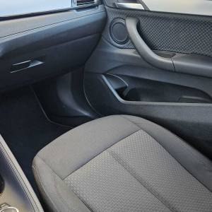 BMW X2 18i sDrive LED,KAM,AUT. KLIMA, NAVI, TEMP, HUD, *23.000*