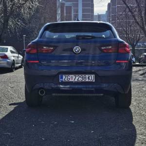 BMW X2 18i sDrive LED,KAM,AUT. KLIMA, NAVI, TEMP, HUD, *23.000*