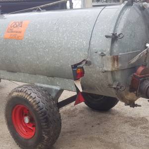 Cisterna pocinčana 3000 litara