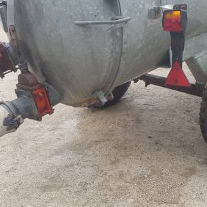 Cisterna pocinčana 3000 litara