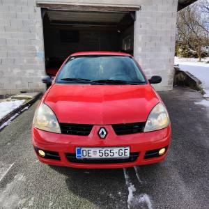 Clio STORIA 1,2 8 V 2007 REG 02/27