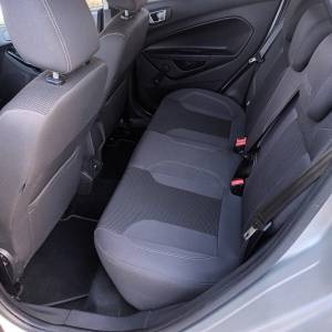Ford Fiesta 1.5 DCi  Titanium Digitalna klima,Servisna knjiga