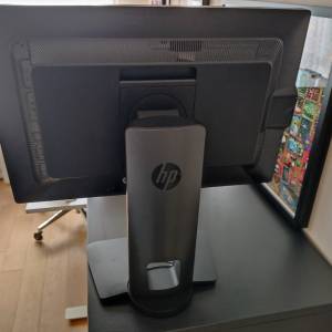 HP Z24i – 24" IPS profesionalni monitor (1920x1200) - 2 komada
