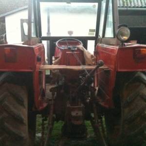 IMT 560 1985 1VLASNIK TVORNIČKO STANJE HITNO 2.600e 0998727193