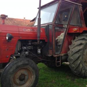 IMT 560 1985 1VLASNIK TVORNIČKO STANJE HITNO 2.600e 0998727193