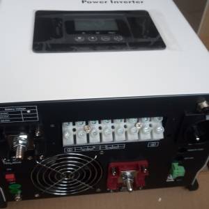 Inverter fuji EP 3000 - 2 kw. sa akumulatorrom 120 ah.