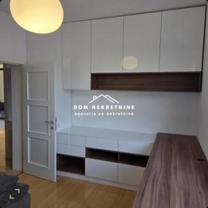 IZNAJMLJUJE SE 4-SOBNI STAN U ZAGREBU REMETE