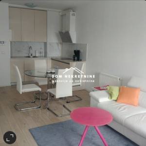 IZNAJMLJUJE SE DVOSOBNI STAN U ZAGREBU NA TRNJU