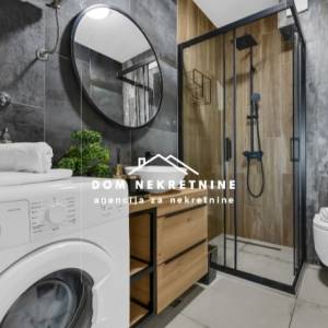 IZNAJMLJUJE SE LUKSUZNI STAN U MAKARSKOJ