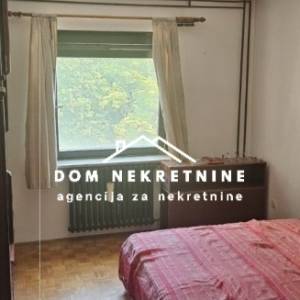 IZNAJMLJUJE SE STAN U OSIJEKU NA SJENJAKU