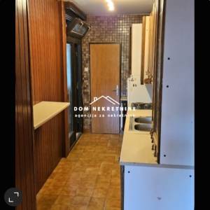 IZNAJMLJUJE SE STAN U OSIJEKU NA SJENJAKU