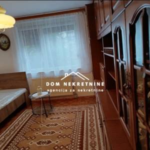 IZNAJMLJUJE SE TROSOBNI STAN U OSIJEKU U CENTRU GRADA
