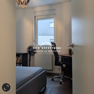 IZNAJMLJUJE SE TROSOBNI STAN U ZAGREBU ( BLATO )