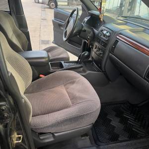 Jeep grand cherokee 4.0 Laredo