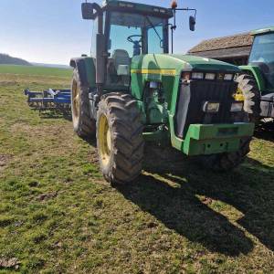 John Deere 8100