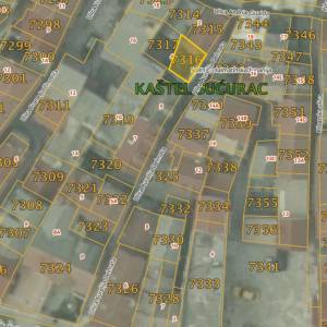 Kamena kuća 23 m2 – centar Kaštel Sućurca, 50 m od mora