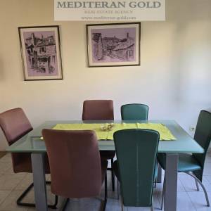 Kaštel Lukšić, kuća u nizu za prodaju