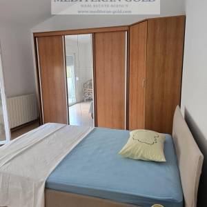 Kaštel Lukšić, kuća u nizu za prodaju