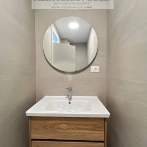 Kaštel Štafilić, novogradnja, trosoban stan blizu mora