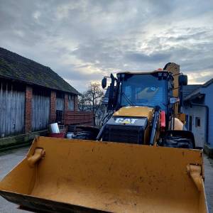 Kombinirka Caterpillar 434F2