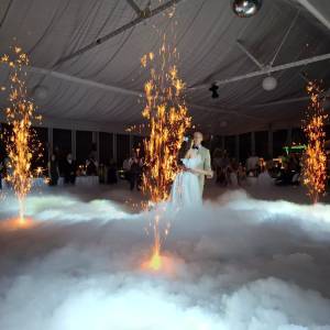 Mašina za niski dim i ples po oblacima(suhi led)