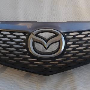 MAZDA 3 - MASKA (rešetka) HLADNJAKA