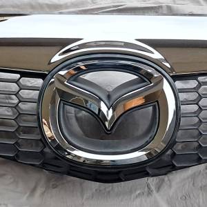 MAZDA 6 - Maska hladnjaka NOVO!!!