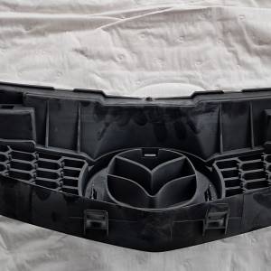 MAZDA 6 - Maska hladnjaka NOVO!!!