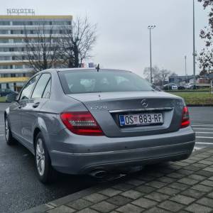 Mercedes C220/Avantgarde - reg2/27