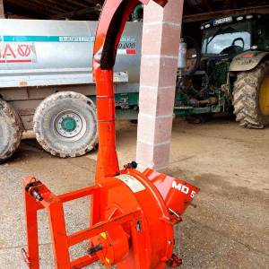 Mlin na traktorski pogon