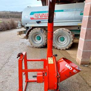 Mlin na traktorski pogon