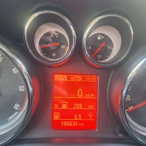 Opel Astra 1.7 CDTI, model 2015.