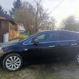 Opel Astra J, 2010.,1,6 benzinac 85kw