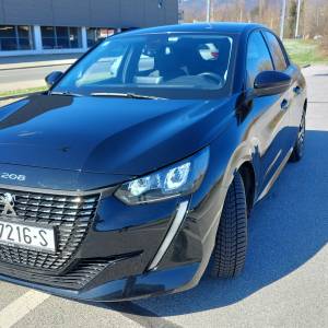 Peugeot 208 Allure 100