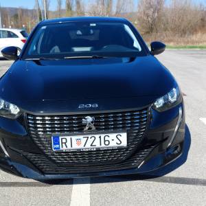 Peugeot 208 Allure 100