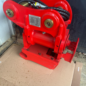 Powertilt, čekić, korpa, zubi