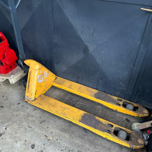 Powertilt, čekić, korpa, zubi