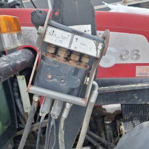 PREDNJI UTOVARIVAC CASE,NEW HOLLAND AGRAM Q655