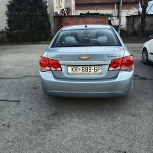 Prodaja zbog viska automobila