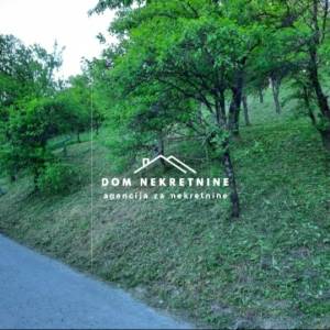 PRODAJE SE GRAĐEVINSKO ZEMLJIŠTE NA ŠESTINAMA