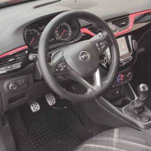 Prodaje se opel corsa e 1.4 turbo 2016g sa prijeđeni 110.500km reg.12.